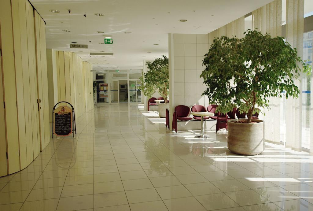 Kolej Akademie Hotel Brno Eksteriør billede