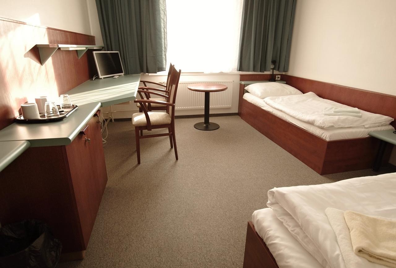 Kolej Akademie Hotel Brno Eksteriør billede