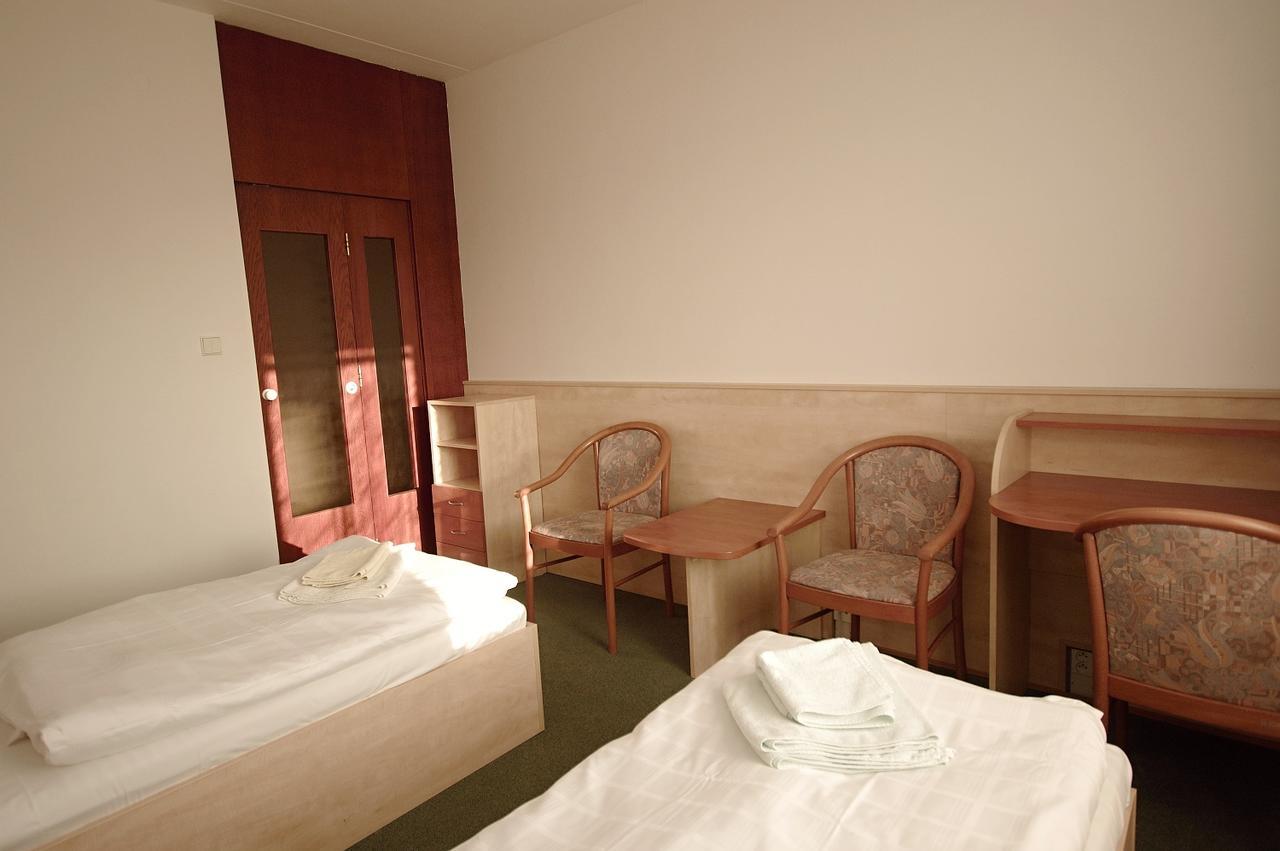Kolej Akademie Hotel Brno Eksteriør billede